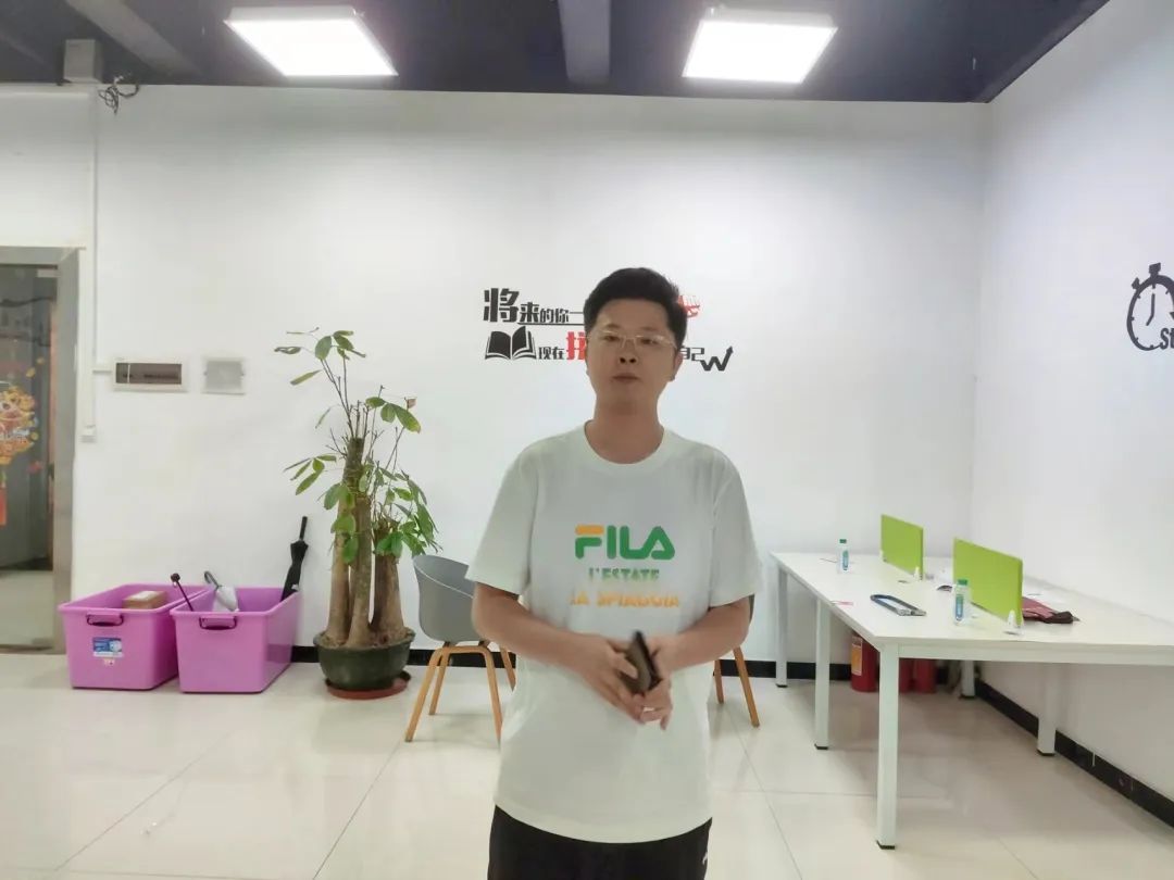 1657702498110010.jpg 1657702498110010.jpg